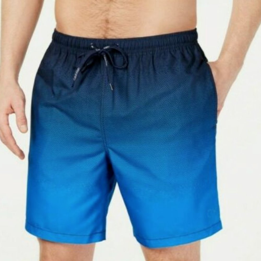 NWT Calvin Klein Men's Gradient 7" Swim Trunks M - Picture 1 of 8